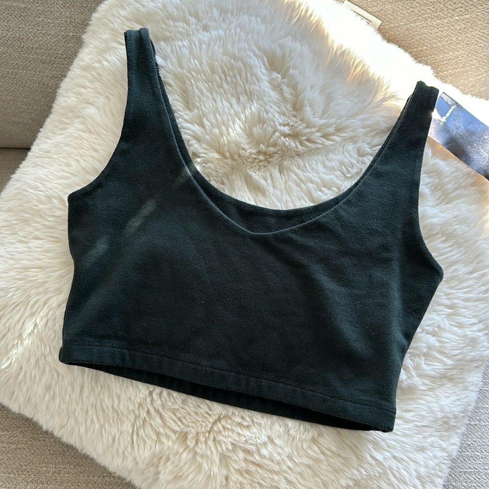 Brandy Melville Cropped Tank Top